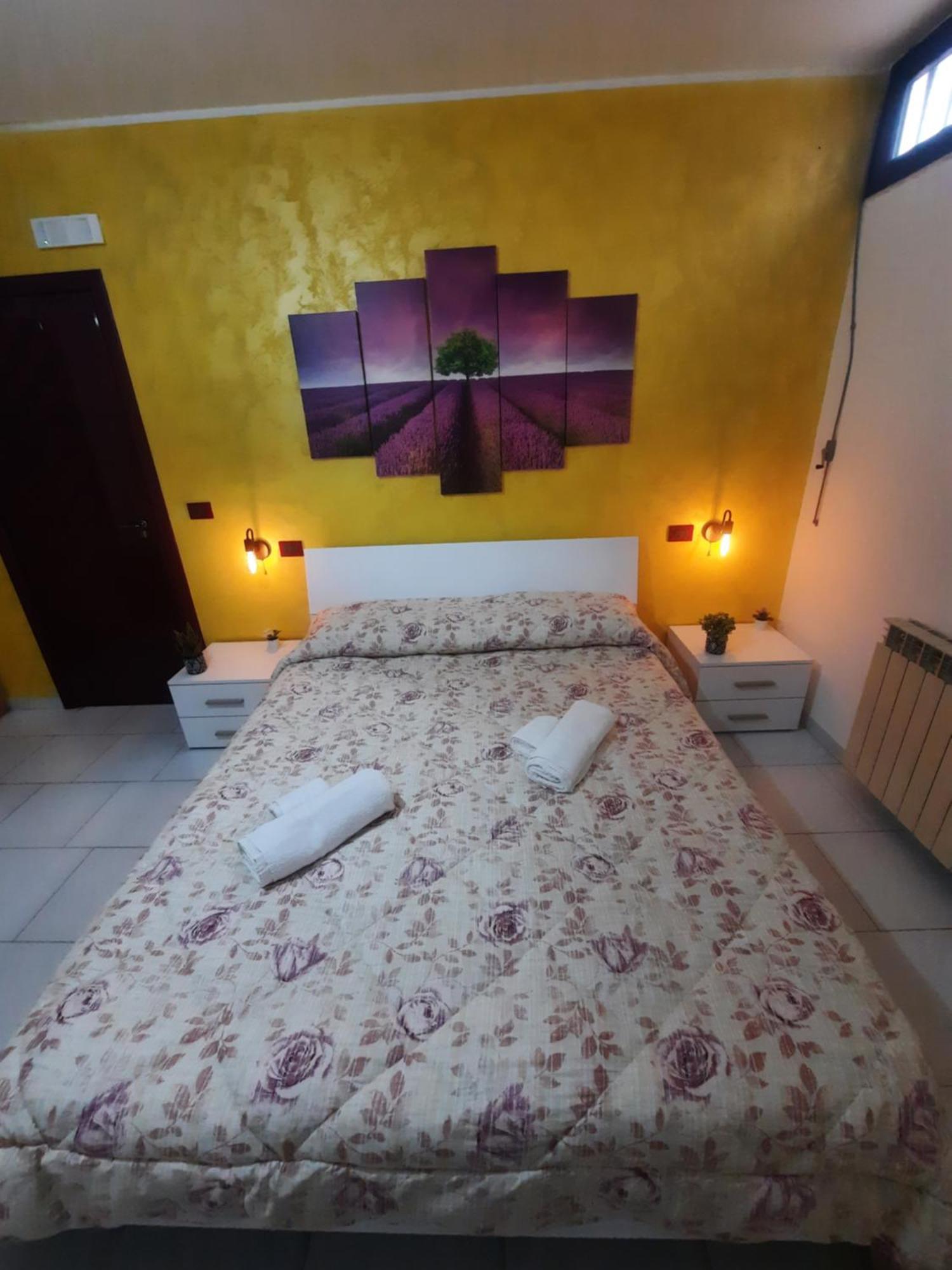 Torre Del Meridiano Casa Vacanze Centrale 泰尔莫利 外观 照片