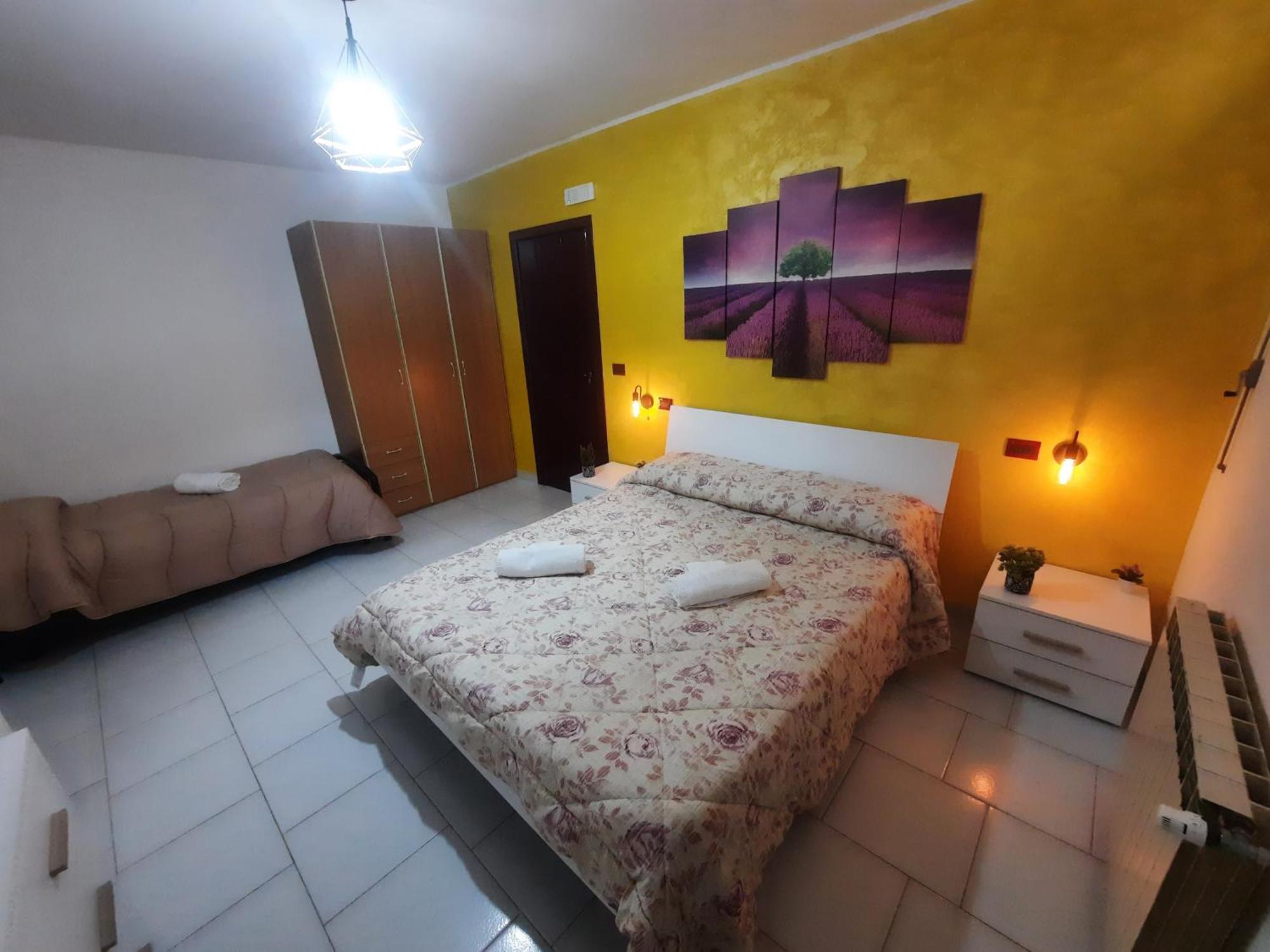 Torre Del Meridiano Casa Vacanze Centrale 泰尔莫利 外观 照片